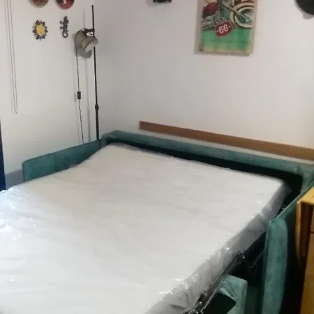 Daire Modern In With Terrace - 58 M² *